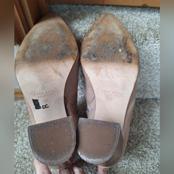Zara Womens Tan Leather Pointed Toe Block Heel Side Zip Bootie Womens Size 6.5 - Picture 8 of 9